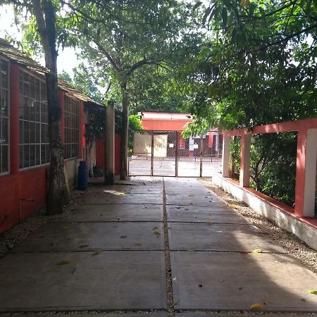 Hospedaje Papagrande Homun Exterior foto