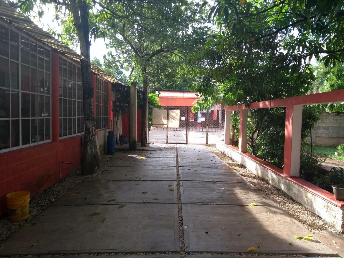 Hospedaje Papagrande Homun Exterior foto